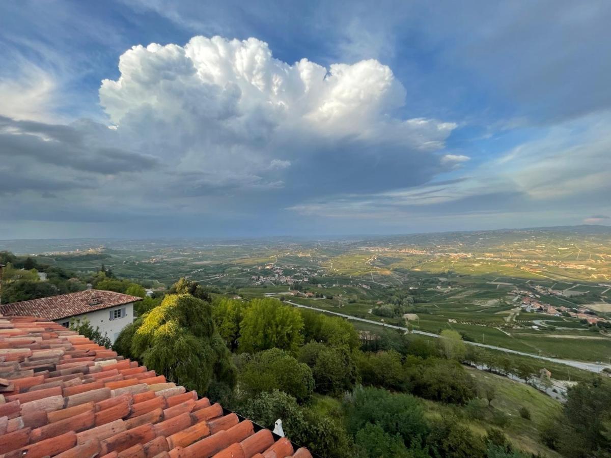 La Vista Barolo In La Morra Apartment Bagian luar foto